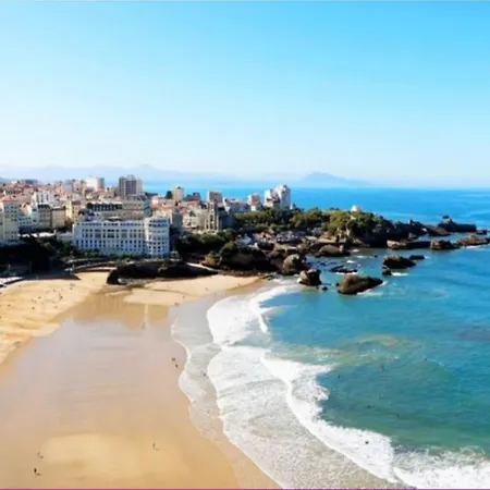 Front De Avec Piscine Et Balcon A - Fr-1-3-412 Biarritz
